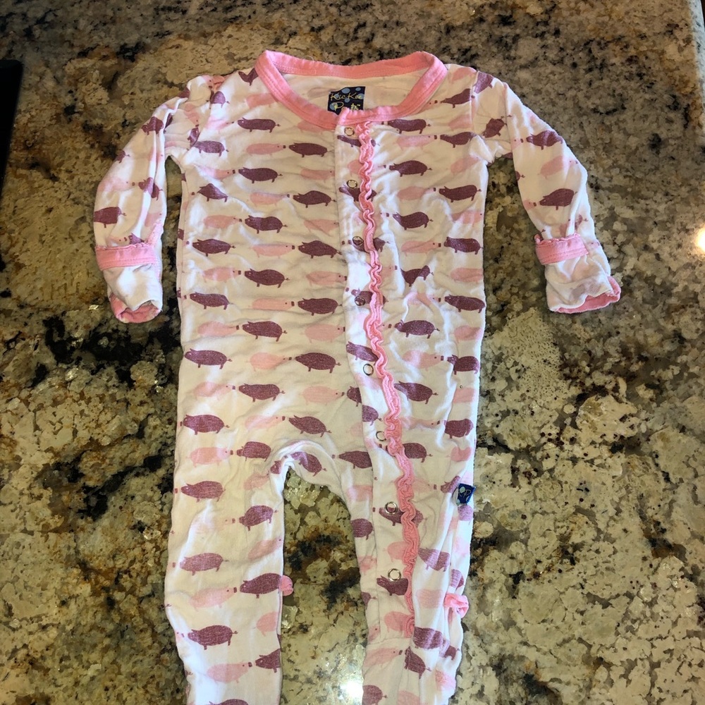 Kickee Pant Footed Pig Sleeper